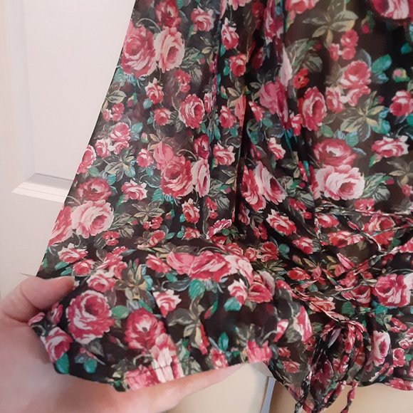Zara Dark Floral Rose Front Lace Up Corset Top Chiffon Billowing Long Sleeves - Picture 8 of 11